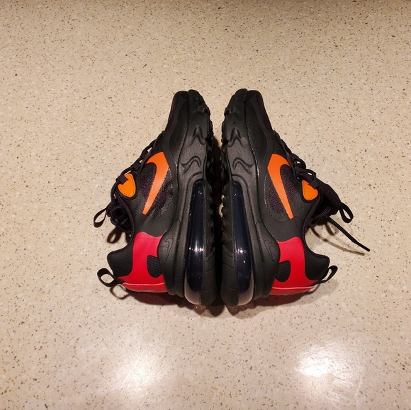 🆕️ NEW Nike Air Max 270 React 'Black Magma Orange' 🍊 - Picture 7 of 14